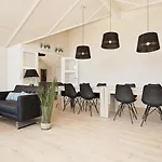 Luxury Retreat With - By Traum 펜션 *