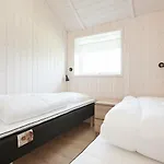 펜션 Luxury Retreat With - By Traum Bøtø By