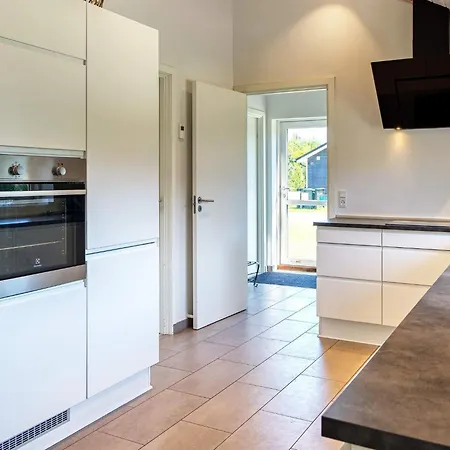 Luxury Retreat With - By Traum Bøtø By
